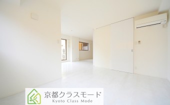 洋室7帖・別アングル