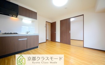 人気の横並びタイプの1LDKです♪