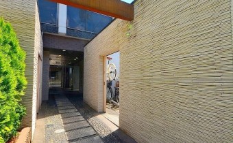 マンション・エントランス