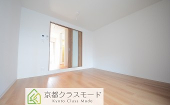 Room 8