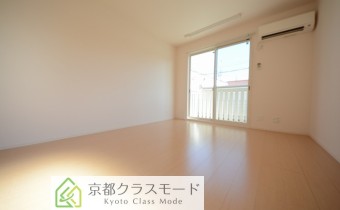 広々8.7帖あるのでゆったり使って頂けます♪※同ハイツ別タイプの写真です
