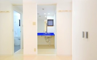 ※室内写真は同マンション内・別タイプの参考画像となります。