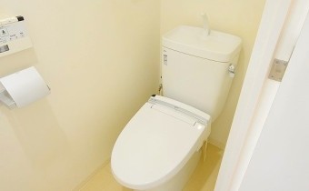 ※室内写真は同マンション内・別タイプの参考画像となります。