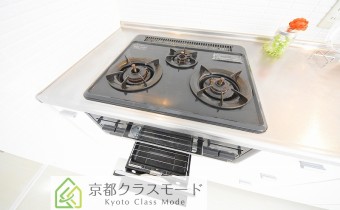 ※室内写真は同マンション内・別タイプの参考画像となります。