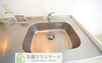 ※室内写真は同マンション内・別タイプの参考画像となります。
