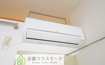 ※室内写真は同マンション内・別タイプの参考画像となります。