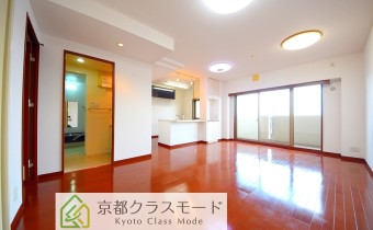ワイドなリビングはカウンターキッチンタイプ♪