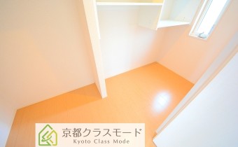 ウォークインクローゼット・別アングル