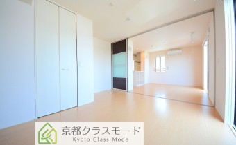 洋室7帖・別アングル