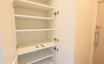 ※室内写真は同マンション内・別タイプの参考画像となります。