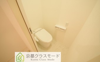※室内写真は同マンション内・別タイプの参考画像となります。