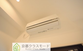 ※室内写真は同マンション内・別タイプの参考画像となります。