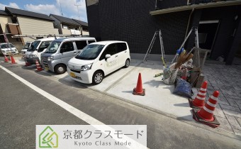 敷地内ガレージ