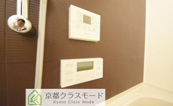 追い焚き＆ミストサウナ機能付き