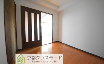 洋室4帖・別アングル