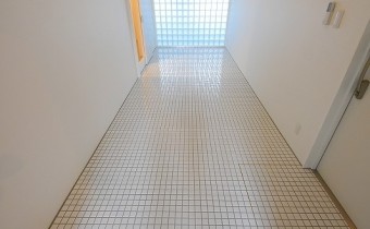 ワークスペース 　※室内写真は303号室のものです。