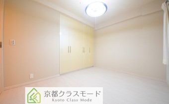 Room6