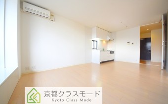 街中のお洒落なデザイナーズマンションです☆