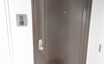 玄関ドア