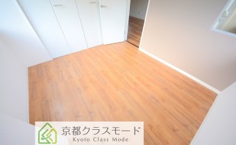 Room5