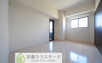 洋室6.8