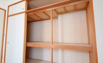 和室 5の押入れ