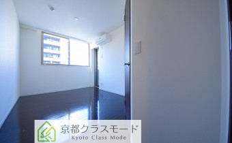 Room 7