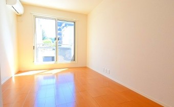 洋室7.3帖・別アングル