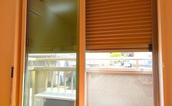 シャッター雨戸