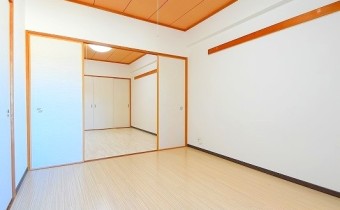 Room6