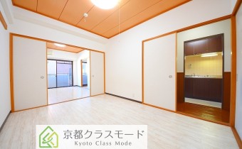 Room6