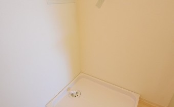 洗濯機置場　※写真は同マンション1101号室のものです