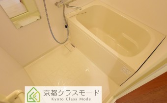 バスルーム　※写真は同マンション1101号室のものです