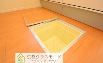 床下収納庫　1階のみです＊