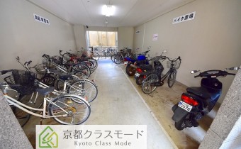 駐輪場