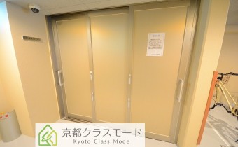 敷地内ゴミ置場