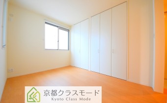 洋室5.9帖・別アングル