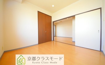 洋室6帖①・別アングル