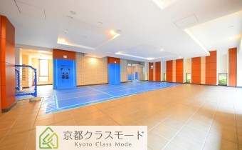 エトランスホール