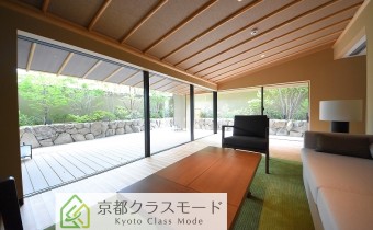 ラウンジ