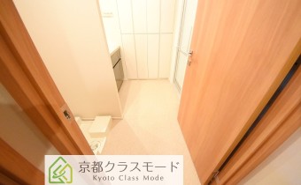 ※室内写真は同マンション内・別タイプの参考画像となります。
