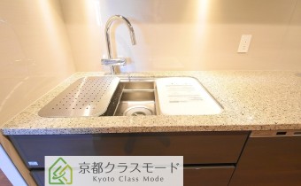 ※室内写真は同マンション内・別タイプの参考画像となります。