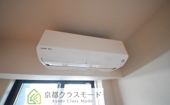 ※室内写真は同マンション内・別タイプの参考画像となります。