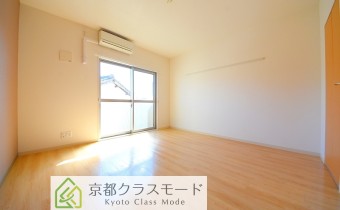 洋室8.8帖・別アングル