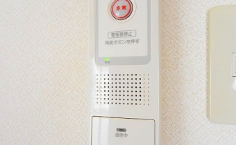 インターホン