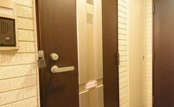 玄関ドア