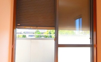 シャッター雨戸