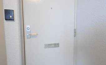 玄関ドア
