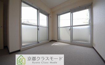 洋室5帖・別アングル