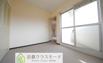 洋室5帖・別アングル